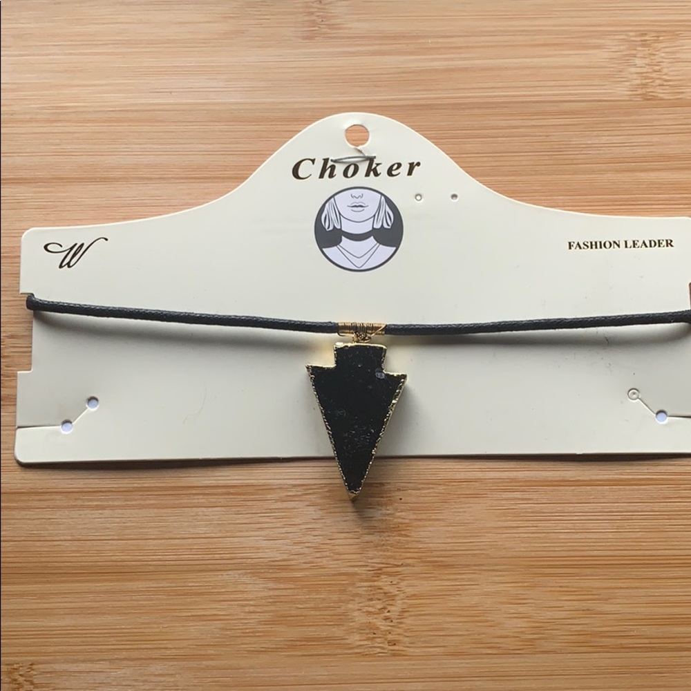 Arrow choker